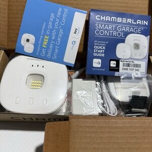 CHAMBERLAIN Smart Garage Control with Wireless Wifi & Bluetooth New